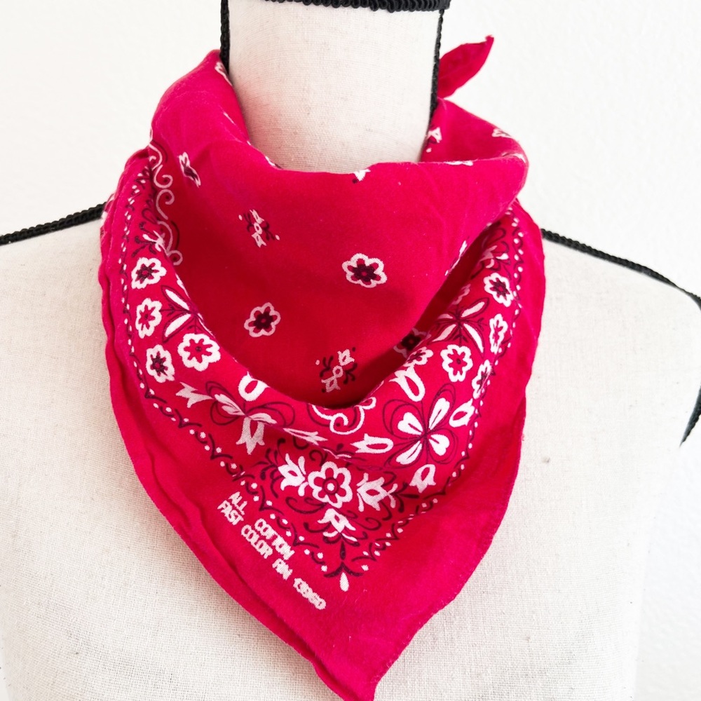 Vintage Fast Color Bandanna Cotton RN 13960